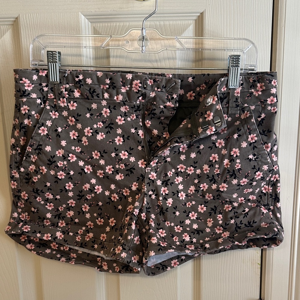 Tinsel Black and Pink Floral High Waist Shorts